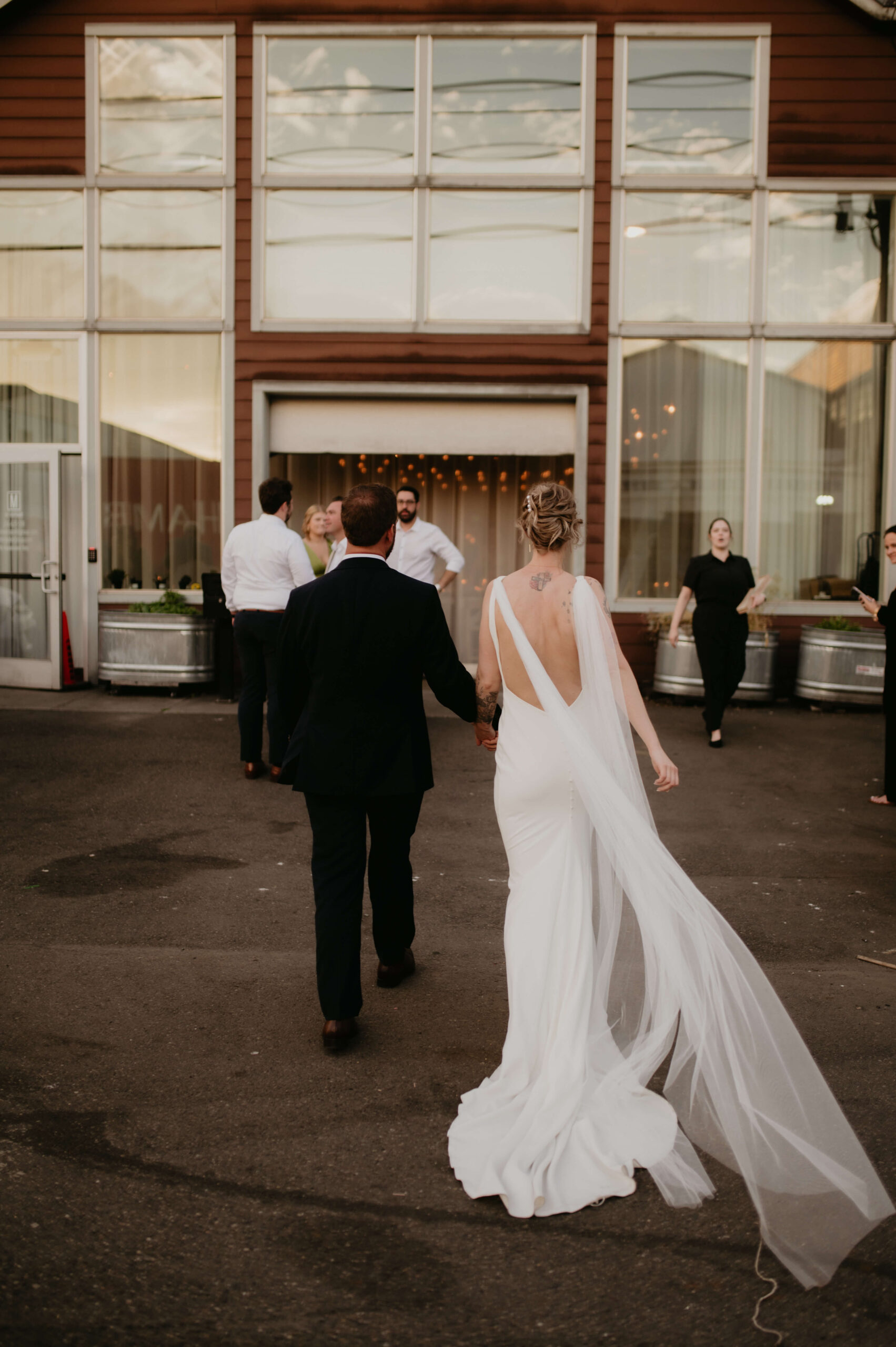 Modern, Textural & Organic Urban Seattle Wedding at the Metropolist